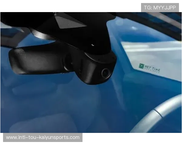 稳若行车记录仪，多特轰炸如赛车爆胎！，行车记录仪多功能